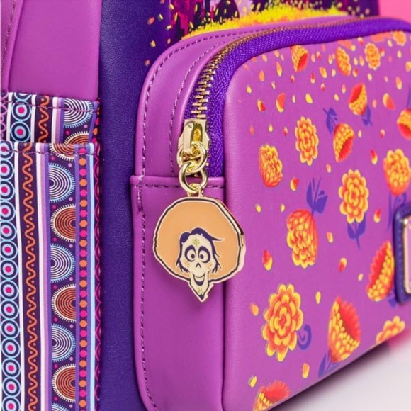 Loungefly Disney Pixar Coco Miguel Rides Pepita Mini Backpack Glow in the Dark - Picture 4 of 12